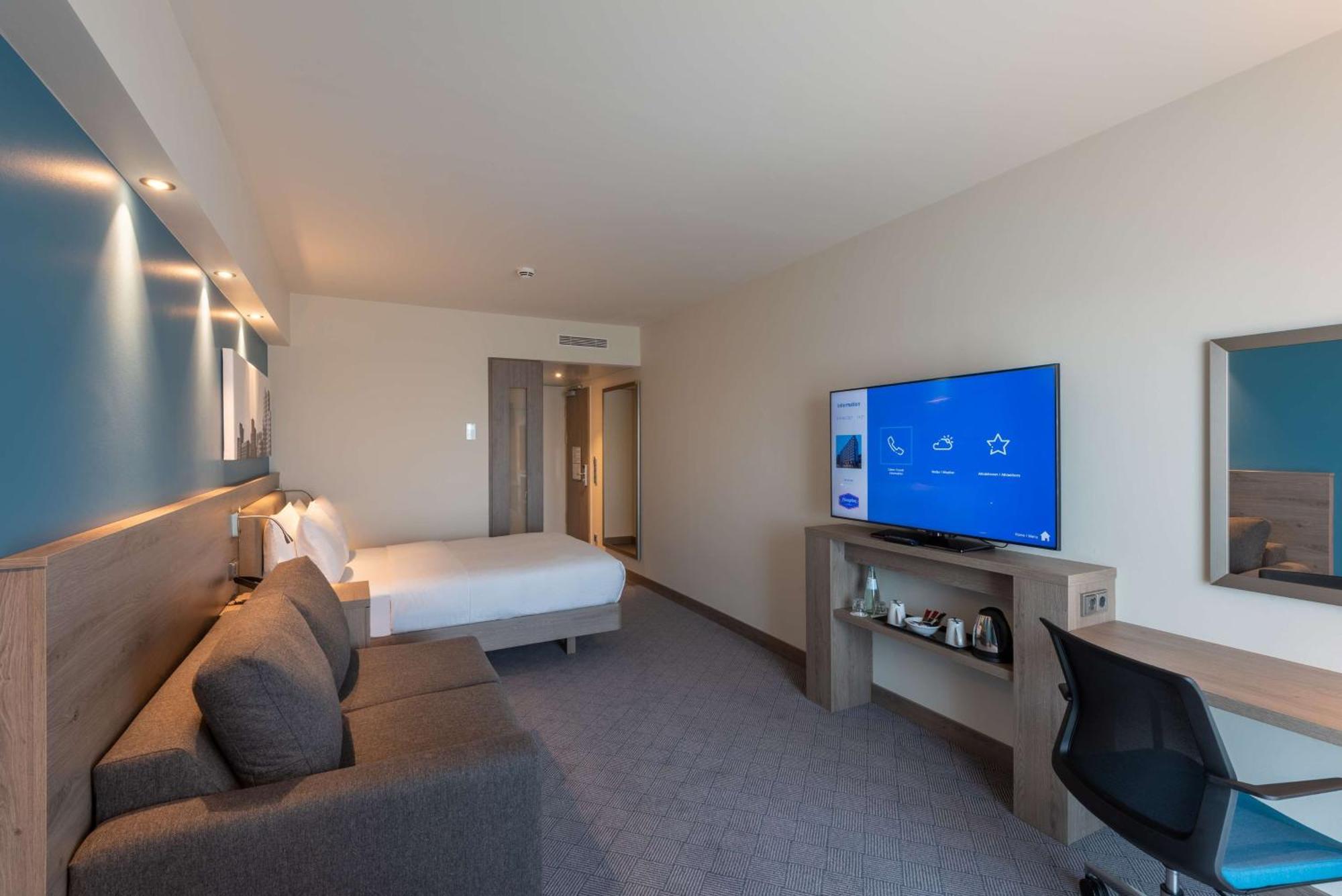 Hampton By Hilton Centre Hotel Düsseldorf